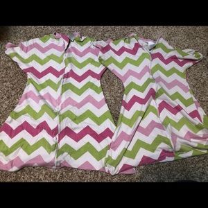 Two size small zipadee zip